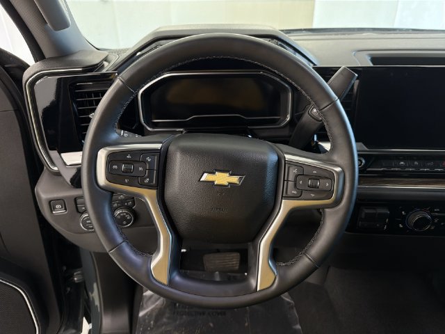2025 Chevrolet Silverado 1500 LT - Photo 31