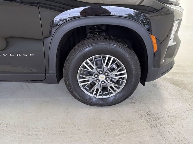 2026 Chevrolet Traverse LT - Photo 14