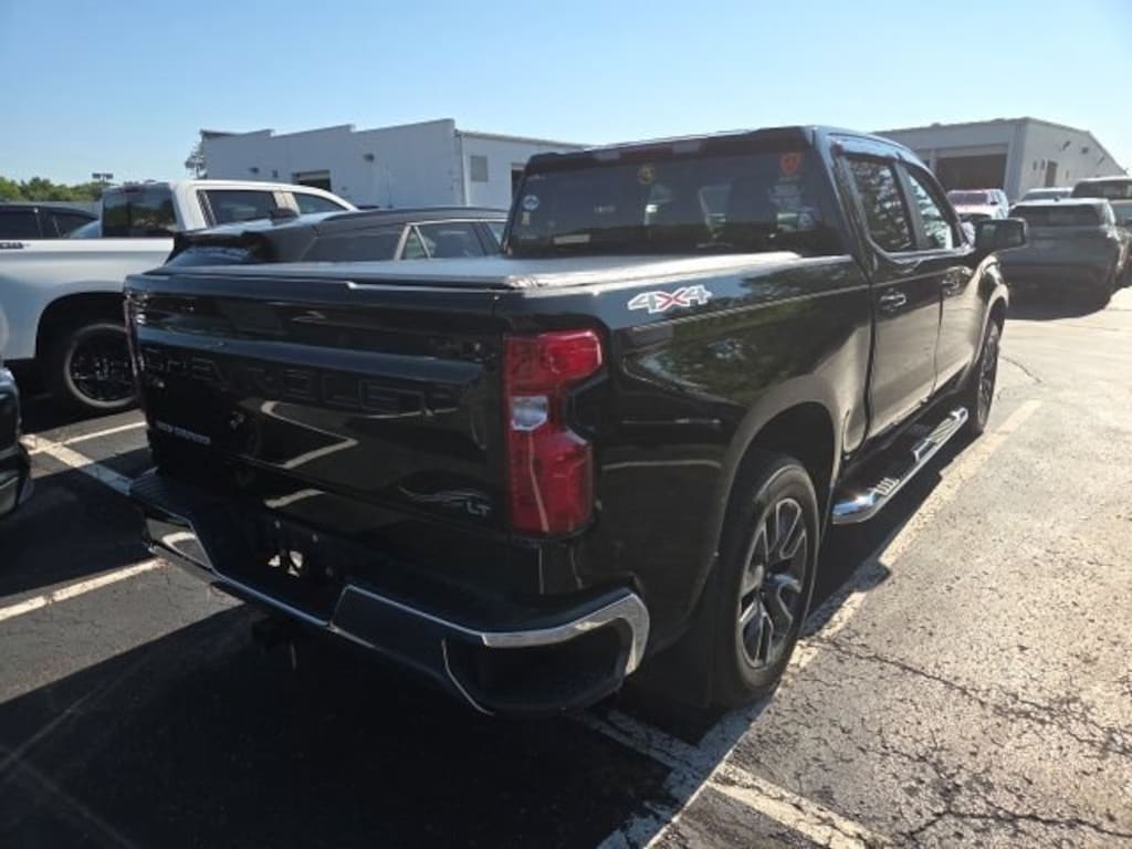 Used 2020 Chevrolet Silverado 1500 LT Truck