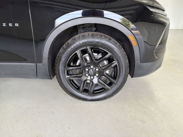2023 Chevrolet Blazer 2LT - Photo 14