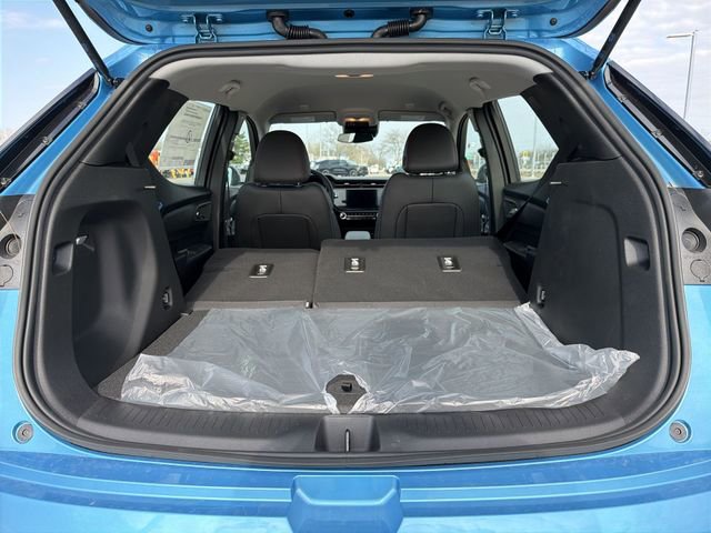 2027 Chevrolet Bolt RS - Photo 16