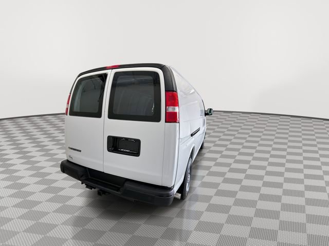2026 Chevrolet Express Cargo Work Van - Photo 13