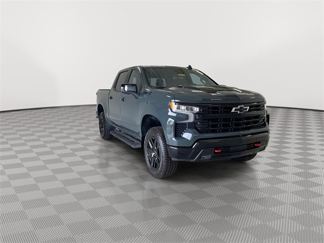 2025 Chevrolet Silverado 1500 LT Trail Boss photo 2