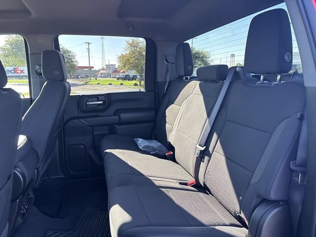 2026 Chevrolet Silverado 2500HD Custom - Photo 17