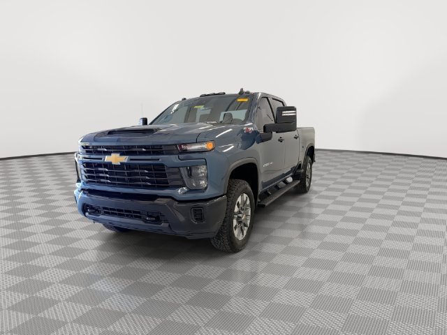 2026 Chevrolet Silverado 2500HD Custom - Photo 6
