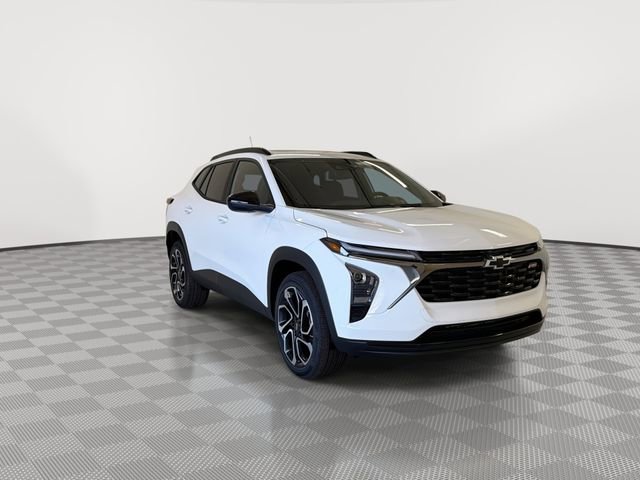 2026 Chevrolet Trax RS - Photo 2