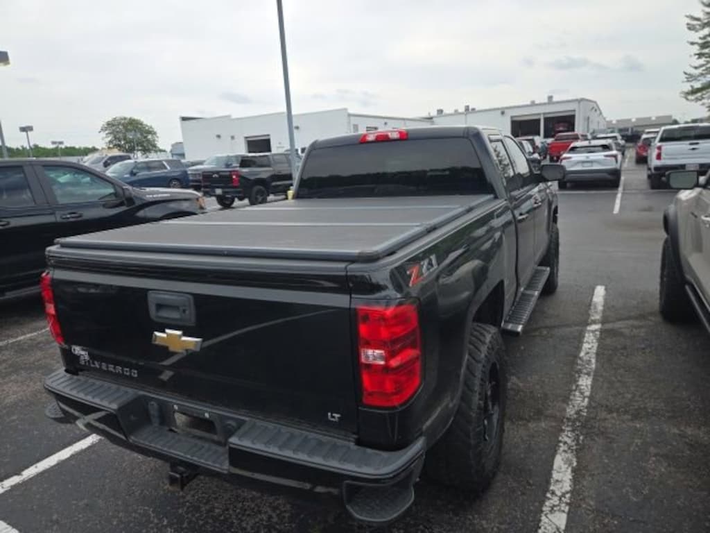 Used 2018 Chevrolet Silverado 1500 LT Truck