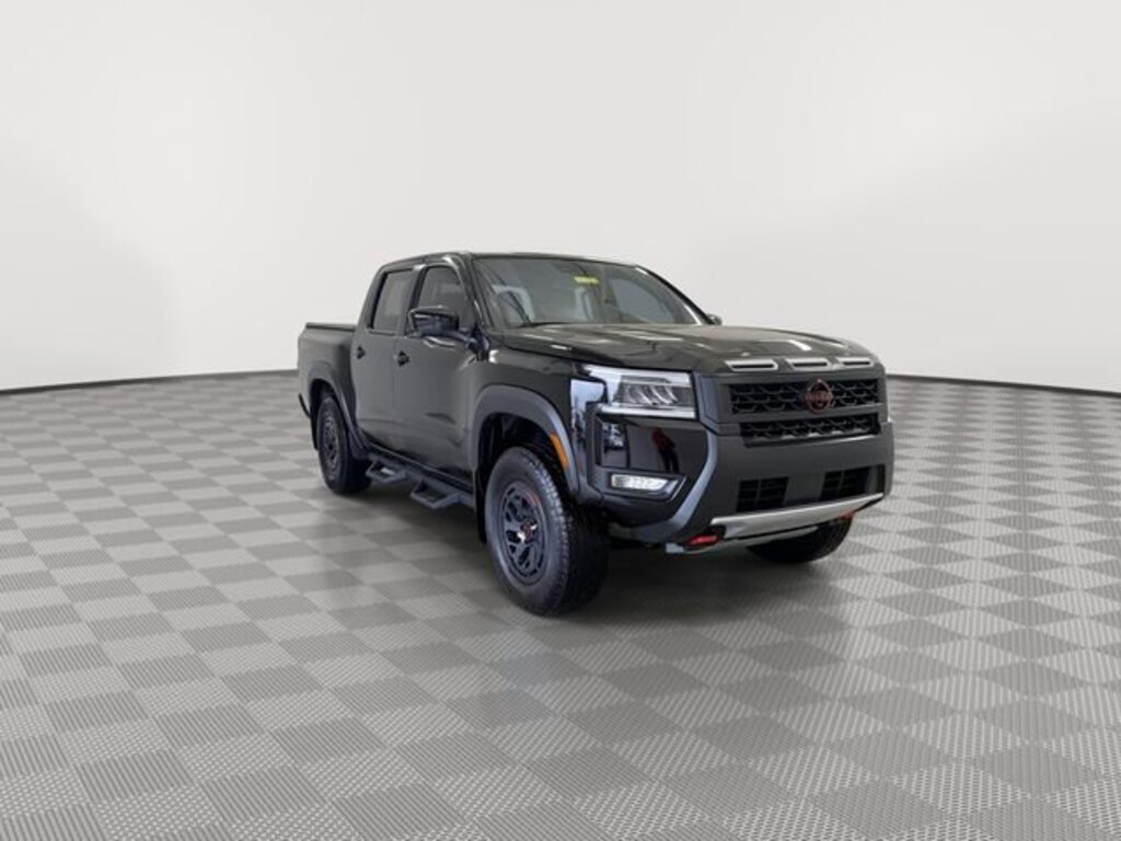 Used 2025 Nissan Frontier Crew Cab PRO-4X 4x4 Truck