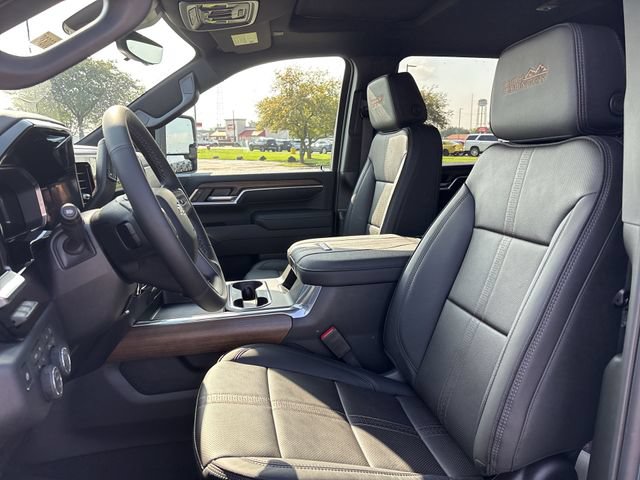 2026 Chevrolet Silverado 3500 HD High Country - Photo 25