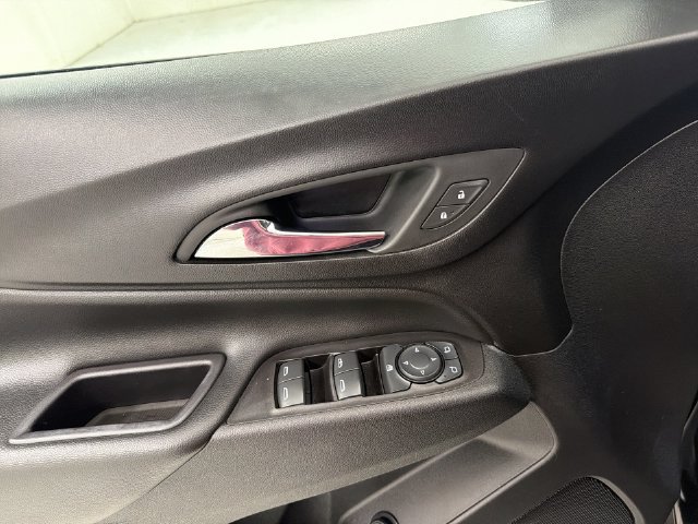 2019 Chevrolet Equinox LT - Photo 23
