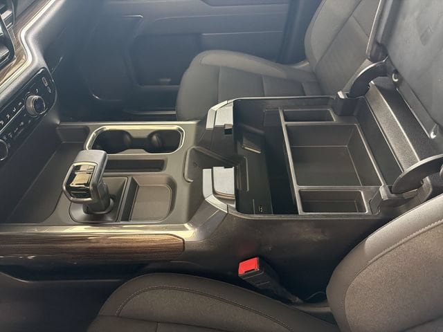 2023 Chevrolet Silverado 1500 LT - Photo 23