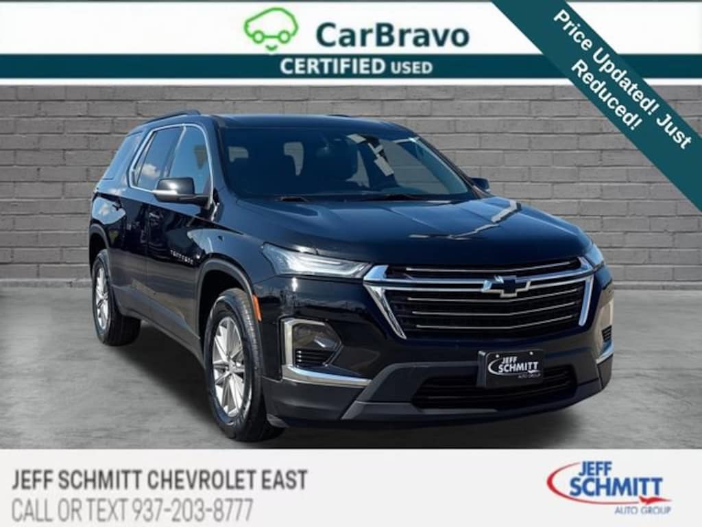 Used 2023 Chevrolet Traverse LT Cloth SUV