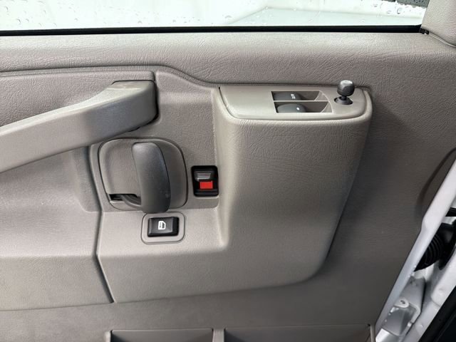 2026 Chevrolet Express Cargo Work Van - Photo 22