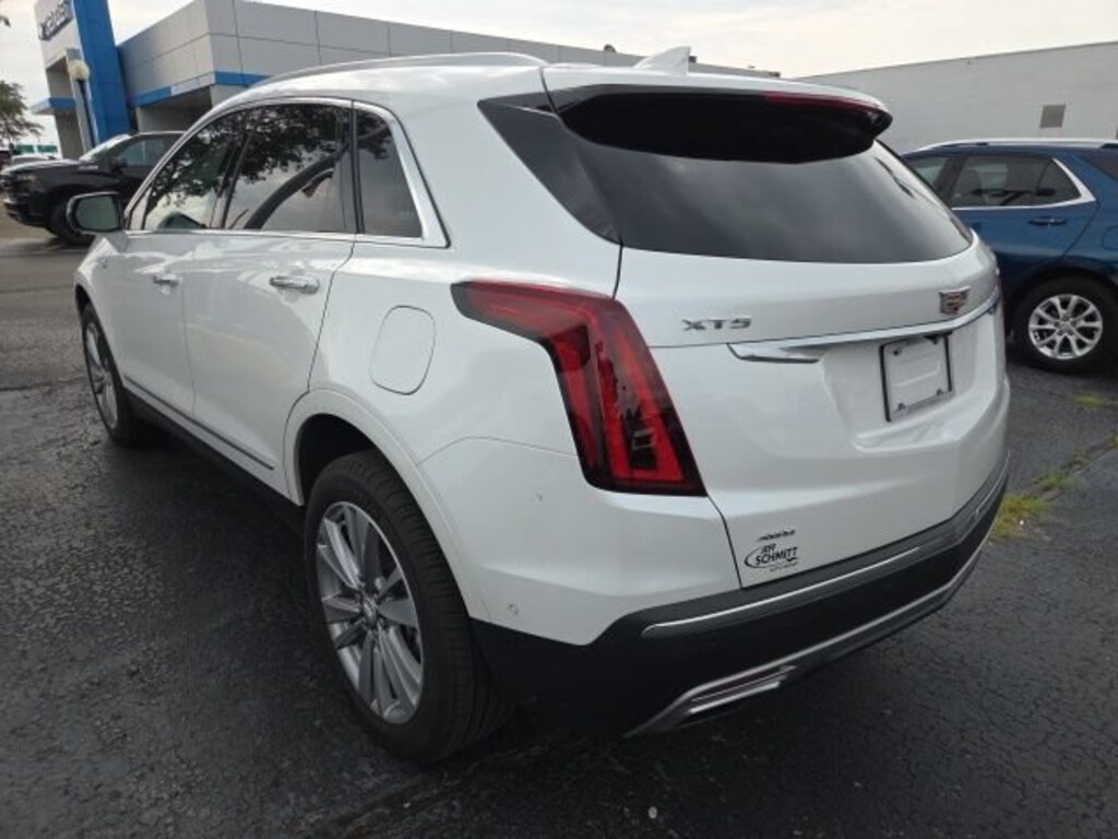 Used 2024 CADILLAC XT5 Premium Luxury SUV