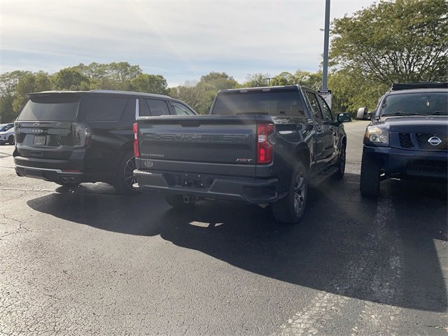 2019 Chevrolet Silverado 1500 RST photo 3