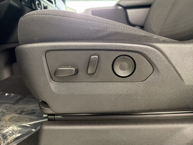 2024 Chevrolet Silverado 1500 LT - Photo 21