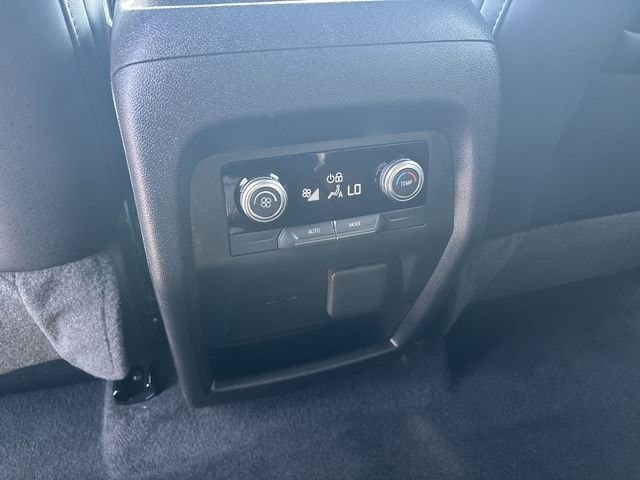 2026 GMC Acadia Elevation - Photo 19