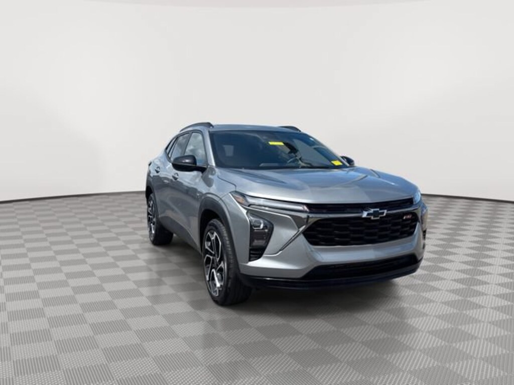 Used 2025 Chevrolet Trax 2RS SUV