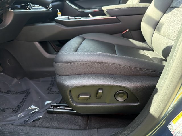2027 Chevrolet Equinox LT - Photo 25