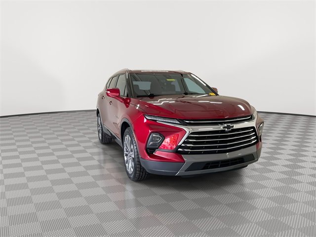 2023 Chevrolet Blazer Premier photo 2