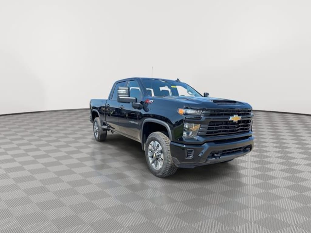 Used 2026 Chevrolet Silverado 2500 HD Custom Truck Crew Cab