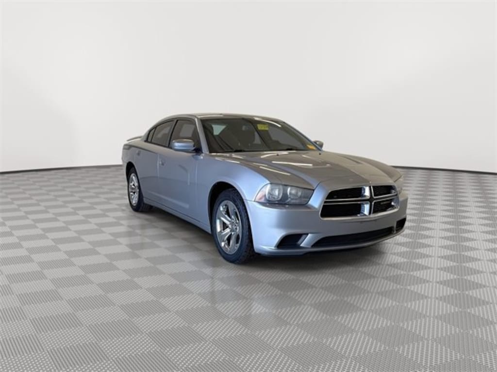 Used 2014 Dodge Charger SE
