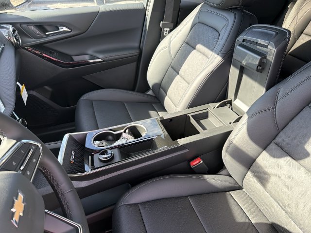 2027 Chevrolet Equinox LT - Photo 27
