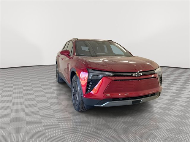 2025 Chevrolet Blazer EV photo 3