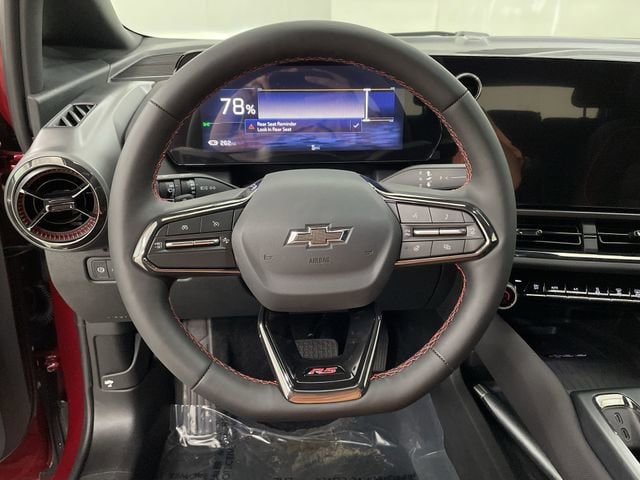 2025 Chevrolet Equinox EV RS - Photo 31