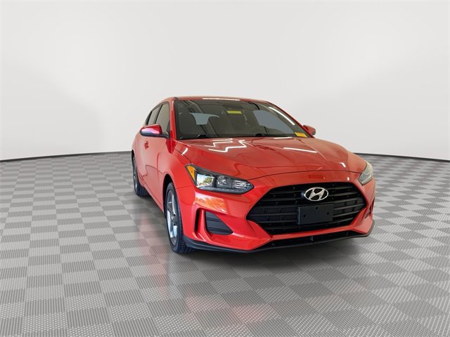 2020 Hyundai Veloster 2.0L Premium photo 3