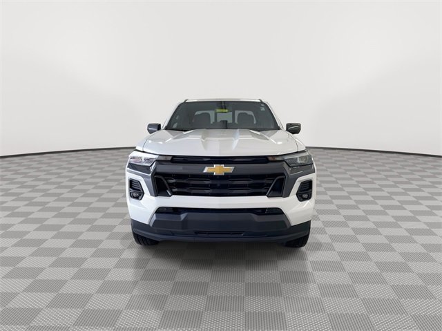 2024 Chevrolet Colorado LT photo 4