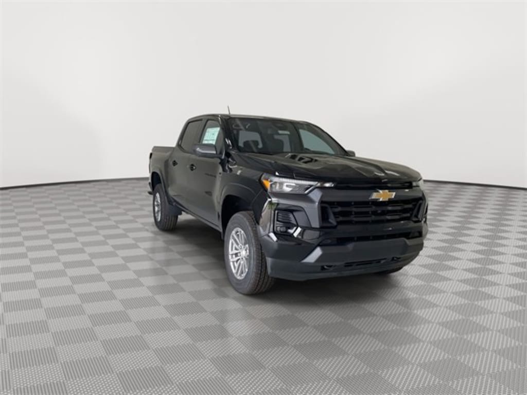 New 2025 Chevrolet Colorado WT/LT Truck