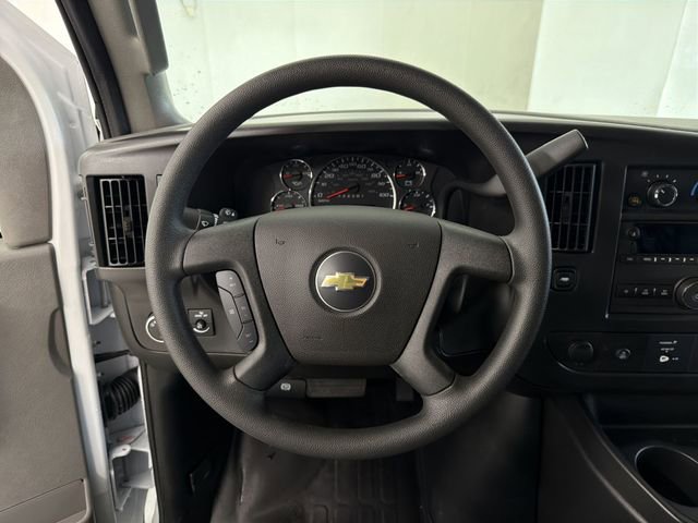 2026 Chevrolet Express Cargo Work Van - Photo 28
