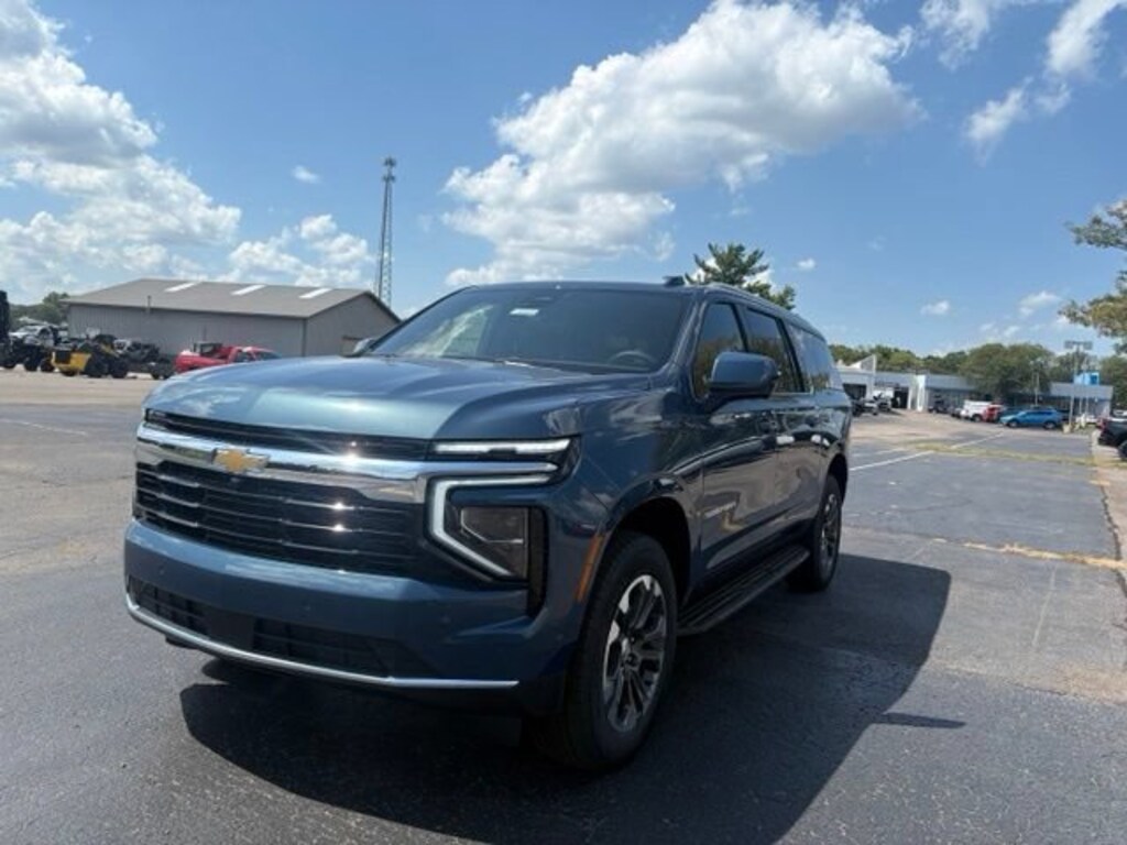 New 2026 Chevrolet Suburban LS SUV