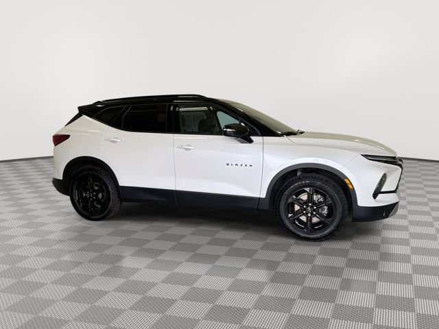 2024 Chevrolet Blazer 3LT - Photo 13