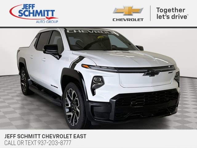 2025 Chevrolet Silverado EV RST Max Range's photo