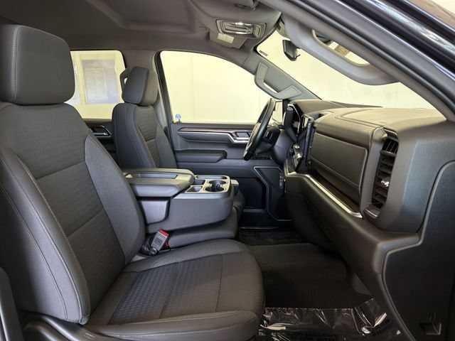 2023 Chevrolet Silverado 1500 LT - Photo 19