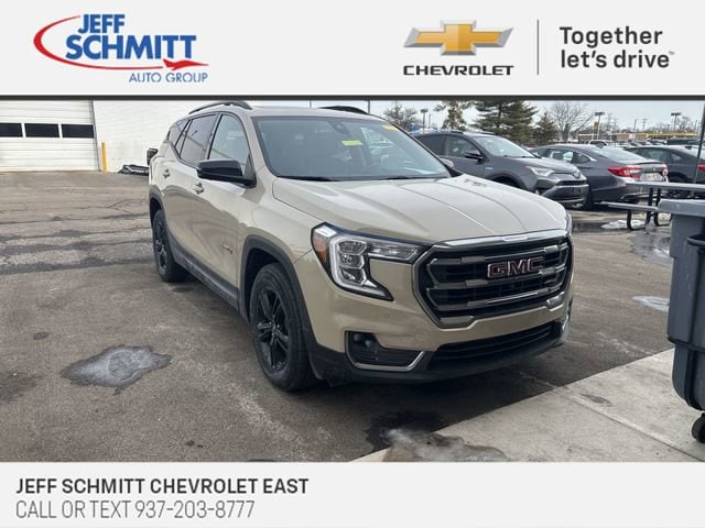 2022 GMC Terrain AT4