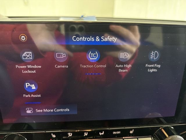 2026 Chevrolet Colorado LT - Photo 32