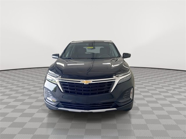 2022 Chevrolet Equinox LT photo 2