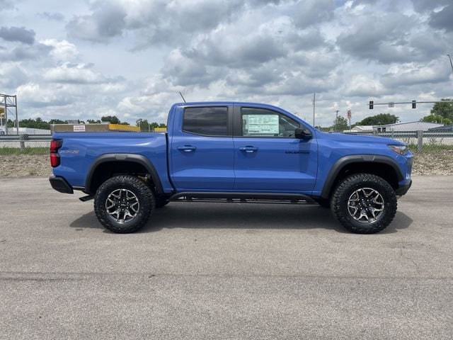 2026 Chevrolet Colorado ZR2 - Photo 16