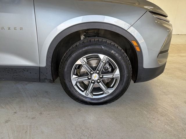 2024 Chevrolet Blazer 2LT - Photo 14
