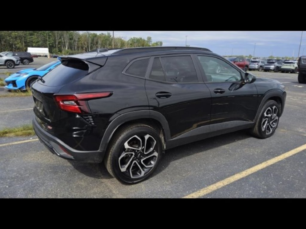 Used 2026 Chevrolet Trax 2RS SUV