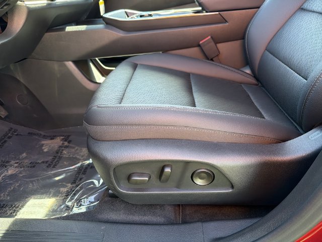 2027 Chevrolet Equinox LT - Photo 22