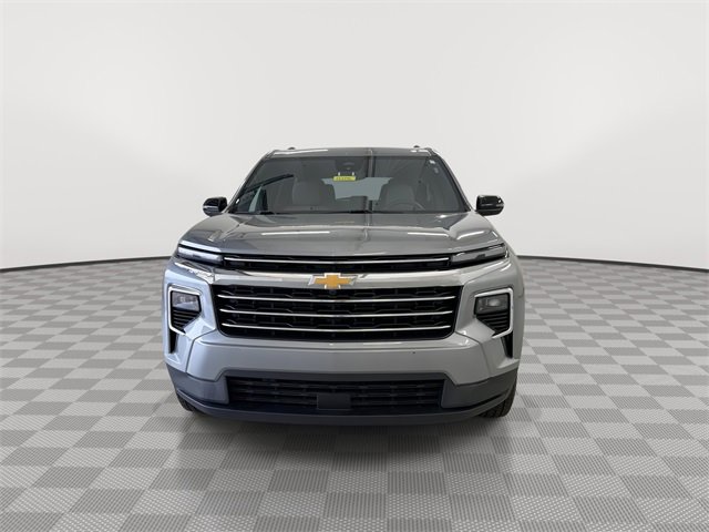 2025 Chevrolet Traverse photo 4