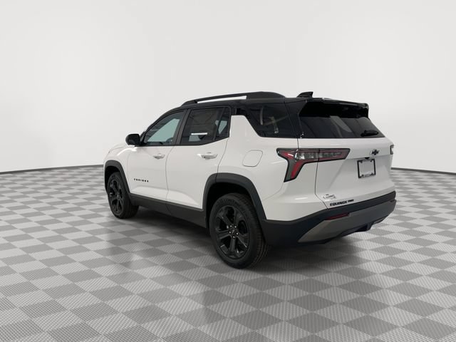 2027 Chevrolet Equinox LT - Photo 12