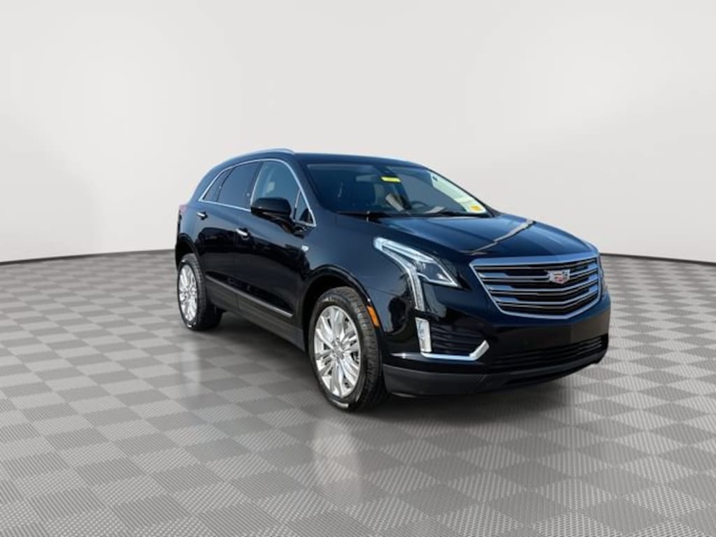 Used 2018 CADILLAC XT5 Premium Luxury FWD SUV