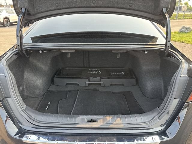 2021 Nissan Altima SL - Photo 16