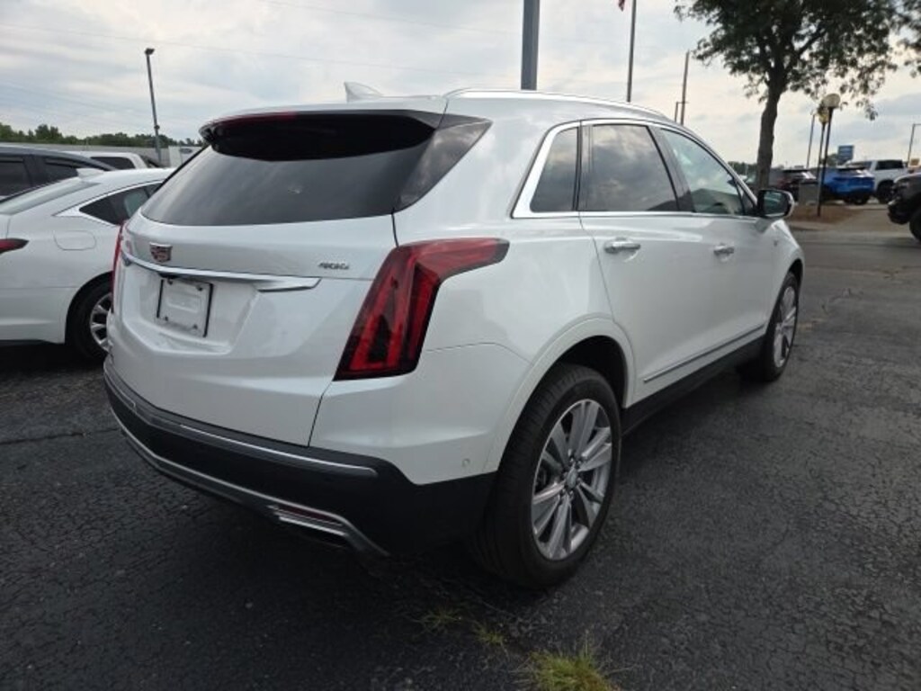 Used 2024 CADILLAC XT5 Premium Luxury SUV