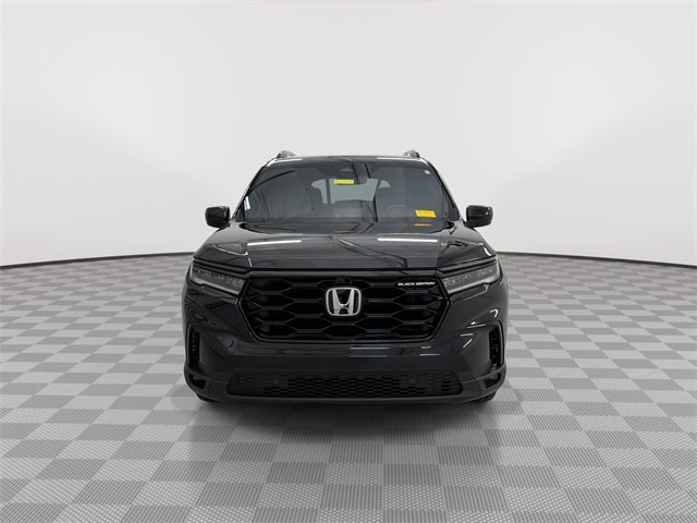 2025 Honda Pilot Black Edition photo 3